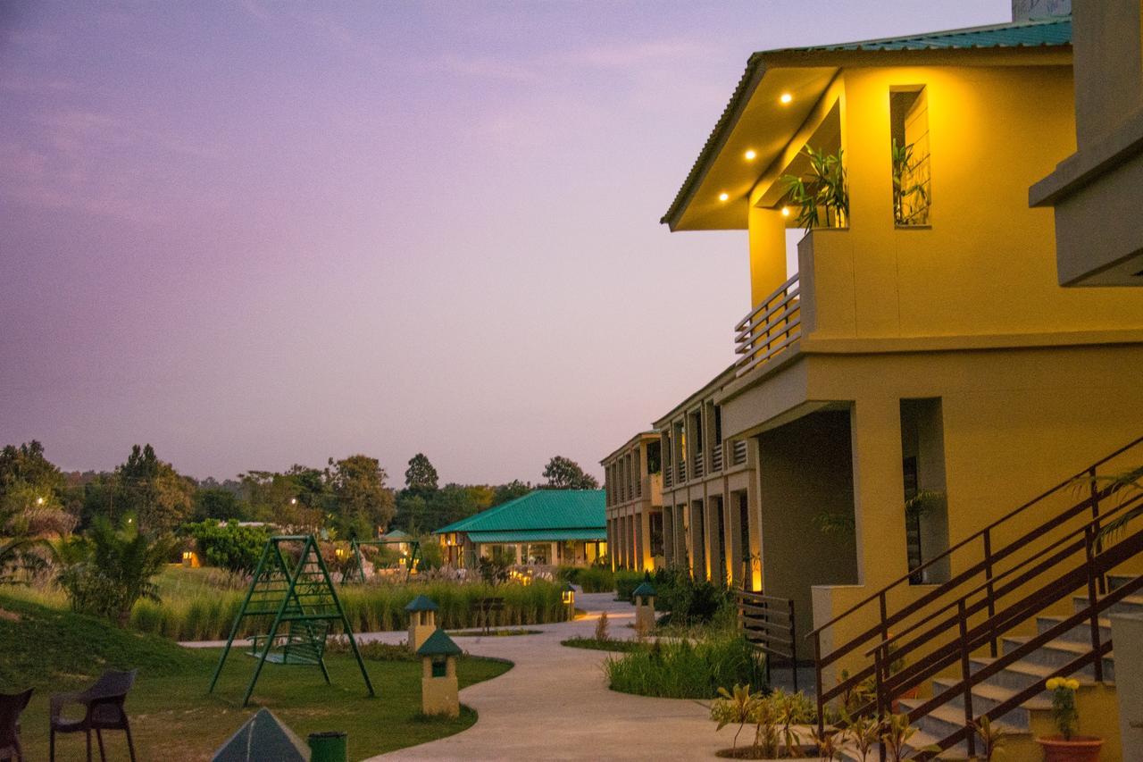 Corbett The Baagh Spa & Resort Рамнаґар Екстер'єр фото